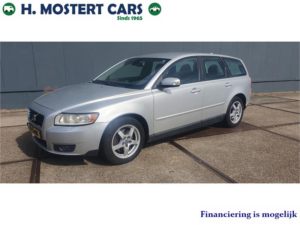 Volvo V50 2.4 Edition II * APK * NIEUWE BANDEN * LEDER * FUL, 1373 kg, Gebruikt, 700 kg, 2435 cc