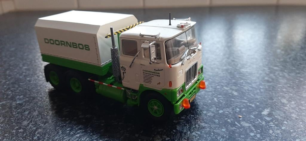 Tekno Mack F-700ST Doornbos, Hobby en Vrije tijd, Modelauto's | 1:50, Ophalen of Verzenden, Bus of Vrachtwagen, Tekno