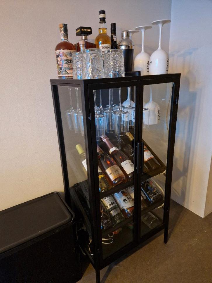 Wijnkast, Huis en Inrichting, Woonaccessoires | Wijnrekken, Zo goed als nieuw, 75 cm of meer, Metaal, 5 tot 15 flessen, Ophalen