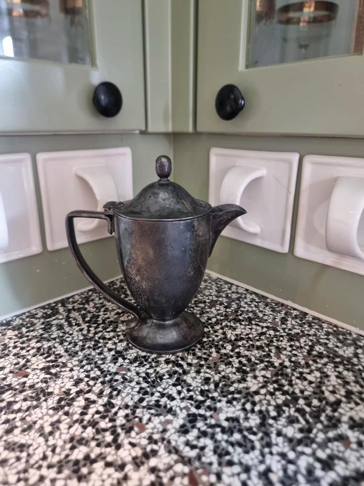 Verzilverd kannetje Hollandia Plate 375ml, Antiek en Kunst, Antiek | Goud en Zilver, Zilver, Ophalen of Verzenden