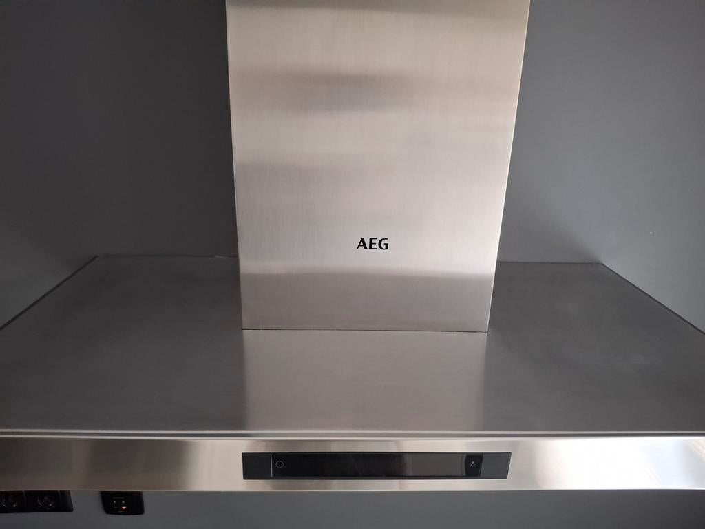 AEG afzuigkap recirculatie RVS 90cm A-label Breeze touch LED, Witgoed en Apparatuur, Afzuigkappen, Ophalen of Verzenden