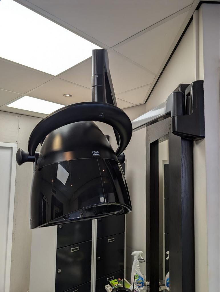 Wella Futura zwenkarmdroogkap, Ophalen, Zo goed als nieuw