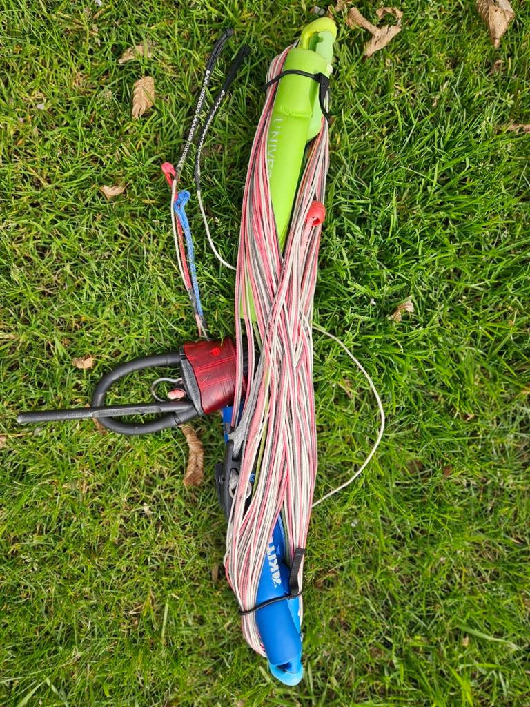 Kite Attitude Universal Totum Vario barren (43-55cm), Geen board, Ophalen of Verzenden, Zo goed als nieuw, Bar