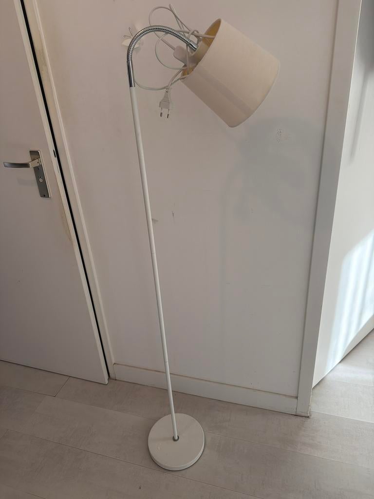 Witte vloerlamp met flexibele arm 150cm, Ophalen, Gebruikt, Metaal, 100 tot 150 cm