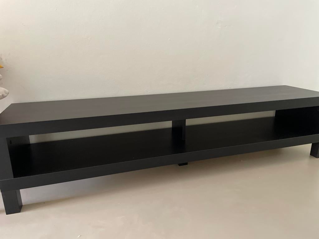 Zwart IKEA tv meubel, Huis en Inrichting, Kasten | Televisiemeubels, Gebruikt, 100 tot 150 cm, Ophalen of Verzenden, Minder dan 100 cm