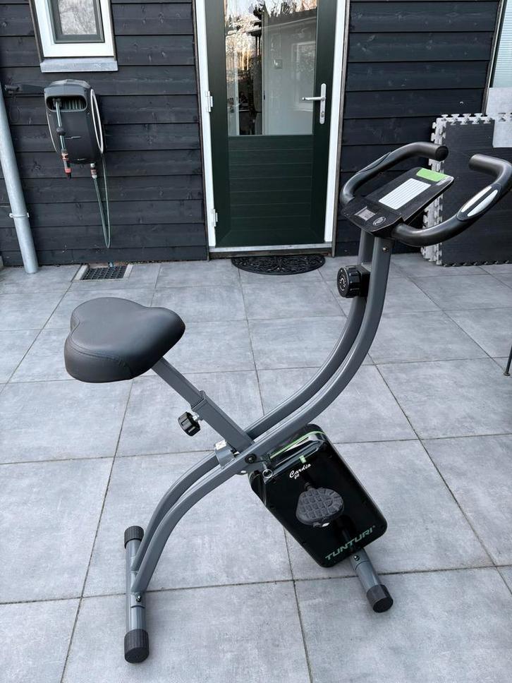 Hometrainer B20 - Compact Tunturi Cardio fit, Sport en Fitness, Fitnessapparatuur, Gebruikt, Hometrainer, Benen, Metaal, Ophalen