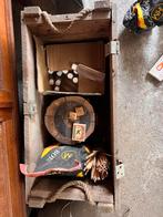 Legerkist met BBQ benodigdheden: aanmaakblokjes, lucifers, Ophalen, Gebruikt, Met accessoires