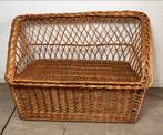 Vintage rotan bankje voor kind met klep opbergruimte, R, Zo goed als nieuw, Rotan, Ophalen