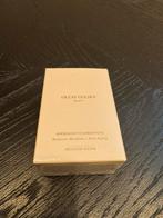 OGB Olcay Gulsen Beauty airbrush foundation medium warm, Ophalen of Verzenden, Nieuw, Overige kleuren, Gehele gezicht