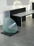 Bert Frijns, groot balans glasobject op natuursteen, Ophalen