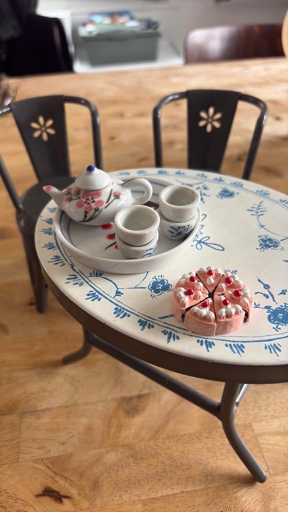 Maileg tafel en stoelen en extra’s, Ophalen of Verzenden, Gebruikt