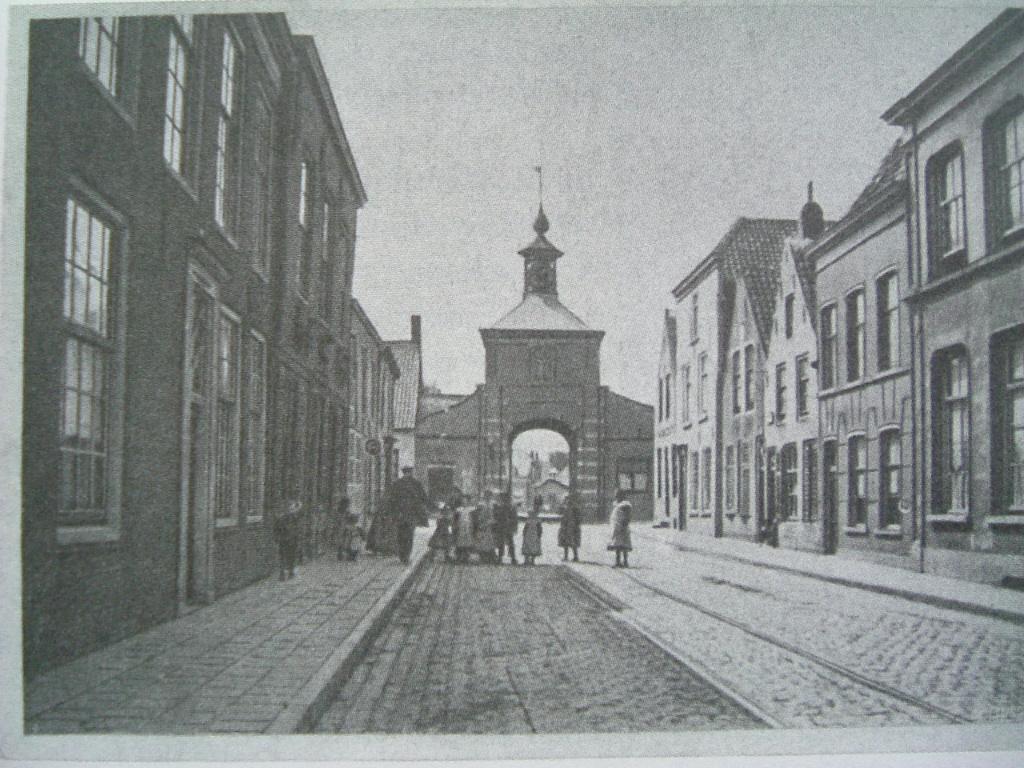 Bijdragen tot de geschiedenis van West-Zeeuws-Vlaanderen., Boeken, Ophalen of Verzenden, Zo goed als nieuw, Lo van Driel