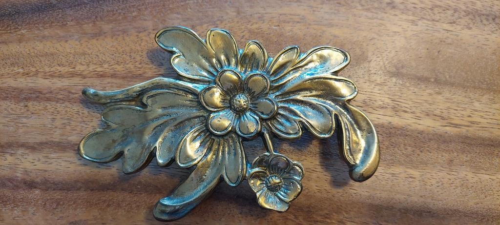 Mod. Dep. gesp voor riem - Bloem design, Ophalen of Verzenden, Gedragen, 5 cm of meer, Losse buckle of gesp