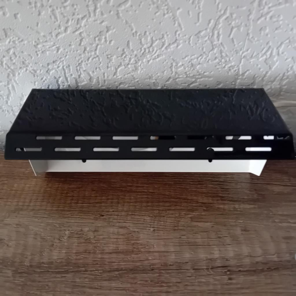 Zwarte wandlamp / bedlamp, Huis en Inrichting, Ophalen of Verzenden, Zo goed als nieuw, Metaal