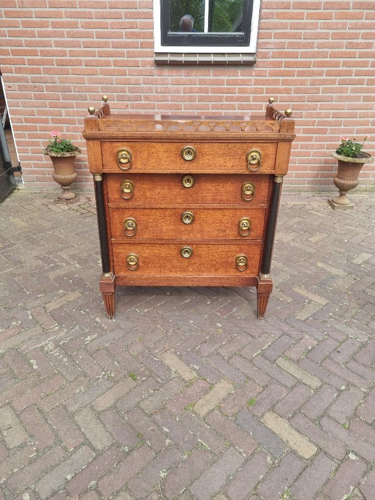 Antieke Eiken Empire Vier Laden Commode, Antiek en Kunst, Antiek | Meubels | Kasten, Ophalen