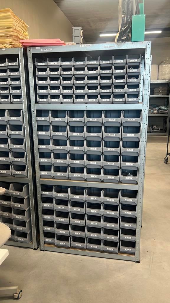 Magazijn stellingkast incl plastic stapel bakken, Ophalen, Doos, Minder dan 35 cm, Minder dan 50 cm