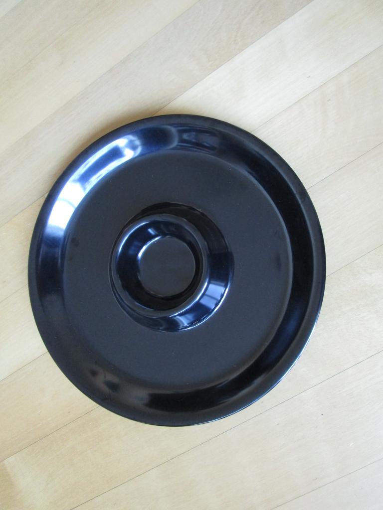 Zwarte ronde party schaal, Overige materialen, Ophalen of Verzenden, Effen, Schaal of Schalen