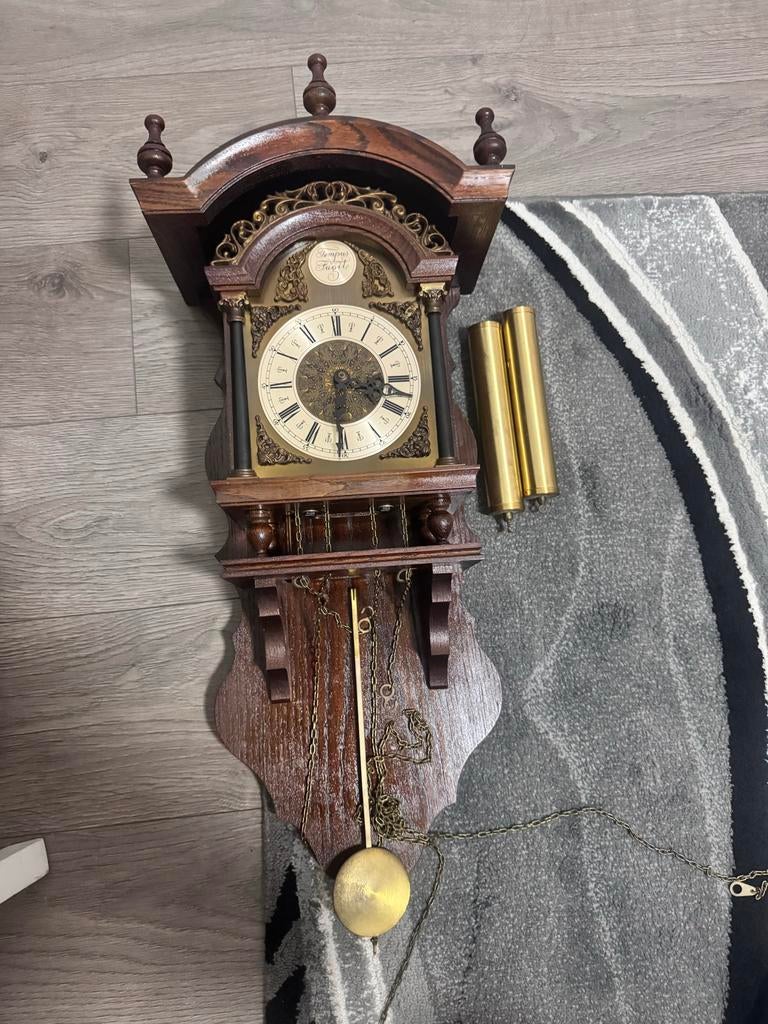 Antieke wandklok 'Tempus Fugit' - Klassiek design, Ophalen