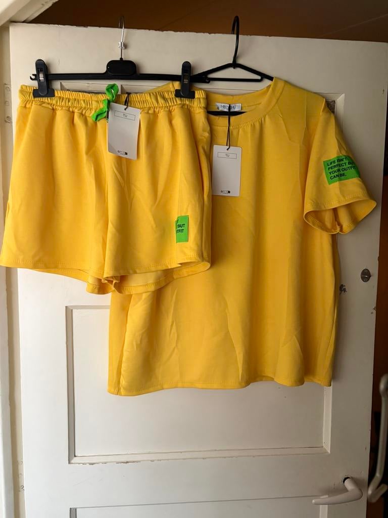 Mooi nieuw setje one size, Ophalen of Verzenden, Nieuw