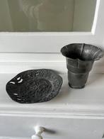 Tinnen vaasje en schotel, Antiek en Kunst, Antiek | Tin, Ophalen