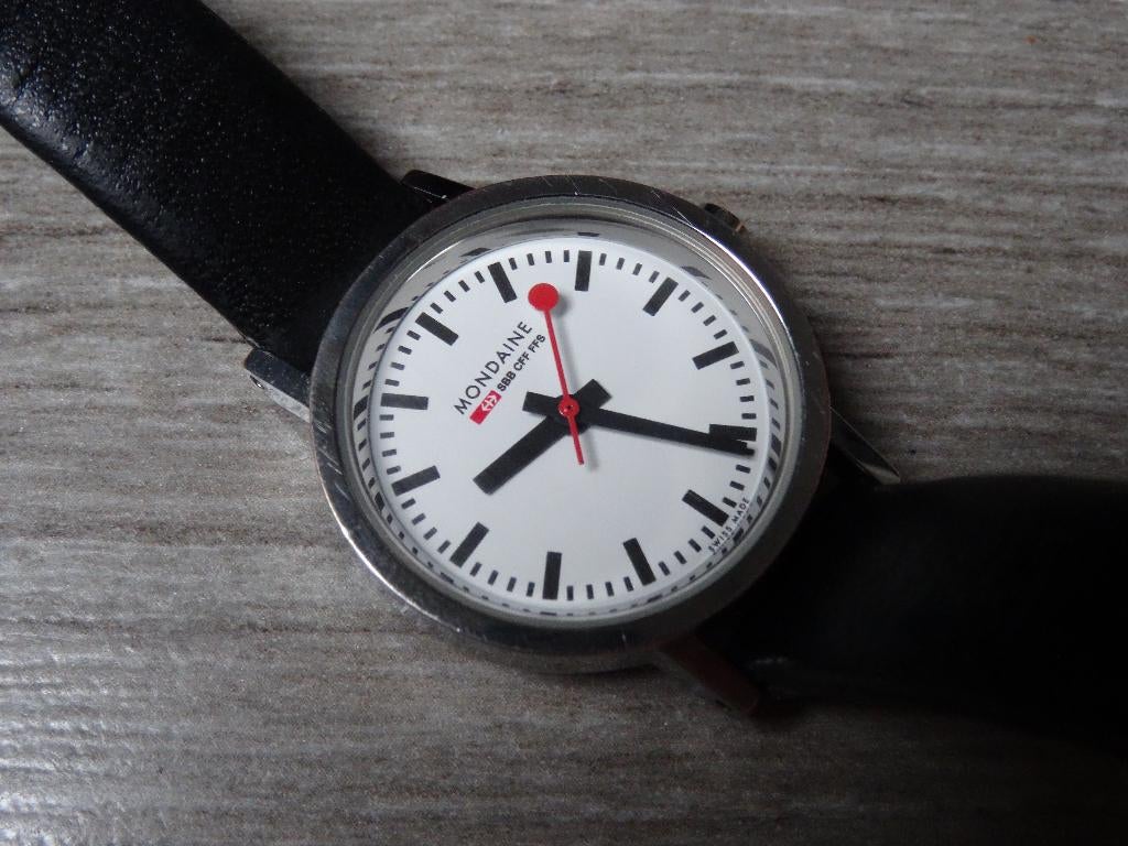 Mondaine railway watch 26mm, Overige merken, Staal, Polshorloge, Ophalen of Verzenden