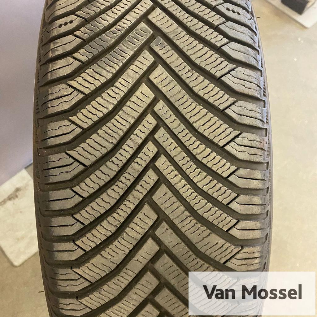 Michelin Alpin 7 215/60/R17 96H, -, -, 17 inch, Band(en)