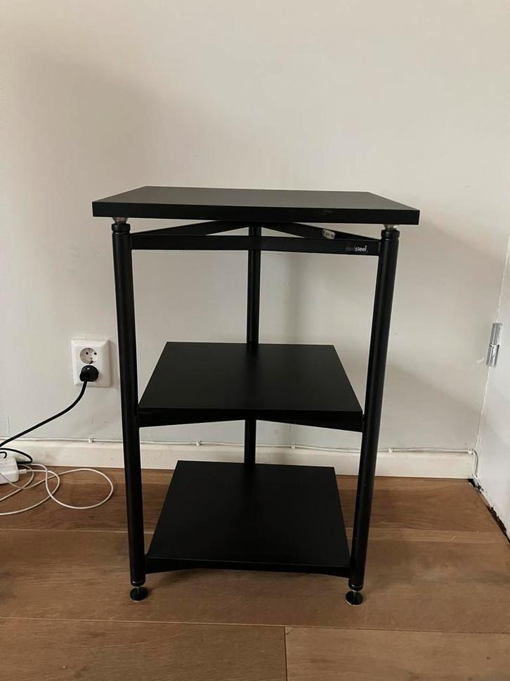 Solidsteel audiorack, Audio, Tv en Foto, Overige Audio, Tv en Foto, Zo goed als nieuw, Ophalen