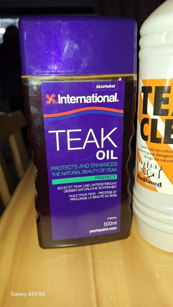 Flessen teak olie  en teak clean, Ophalen of Verzenden, Nieuw, Interieur en Kussens