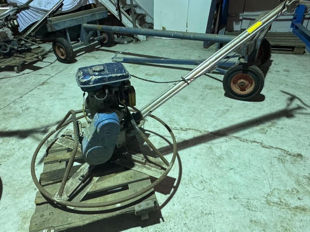 Beton vlinder 90 cm, Ophalen