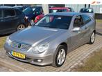 Mercedes-Benz C-klasse Sportcoupé 180 Kompressor Sport APK, Auto's, Gebruikt, Zwart, 4 stoelen, 1796 cc