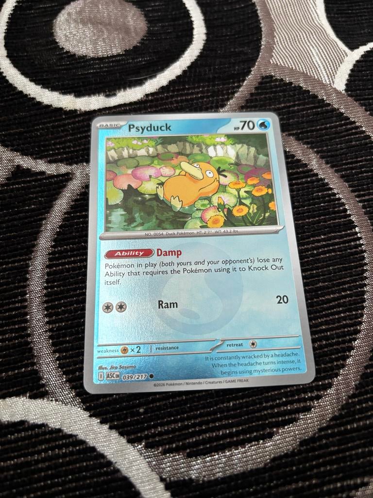 Pokemon kaart - Psyduck (Foil) - 039/217, Ophalen of Verzenden, Zo goed als nieuw, Losse kaart, Foil
