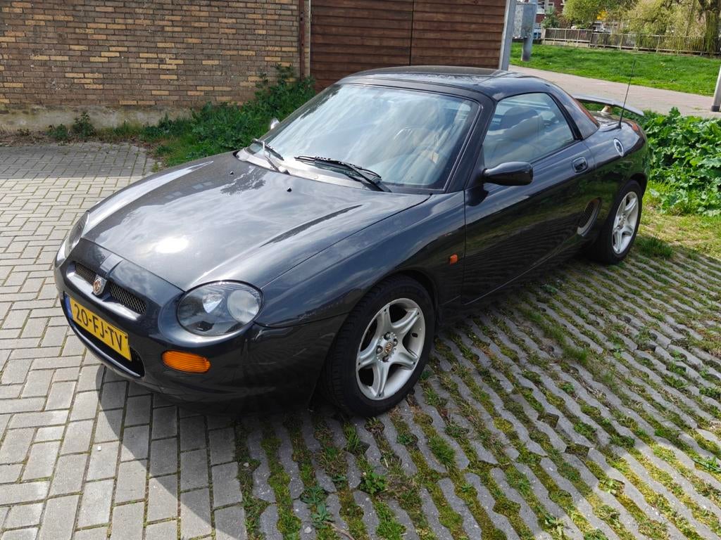 MG F 1.8 I VVC 1997 grijs,Technisch prima!, 13 km/l, Achterwielaandrijving, Beige, 4 cilinders