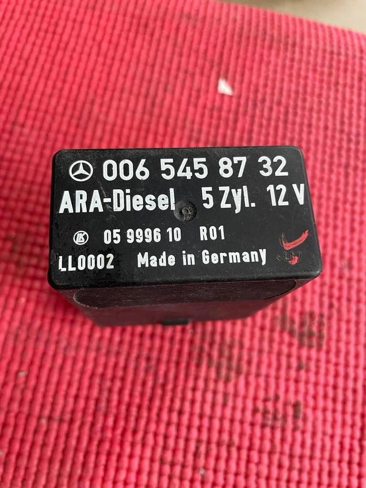 Mercedes W124 dieselpomp relais, Auto-onderdelen, Besturing, Gebruikt, Ophalen of Verzenden