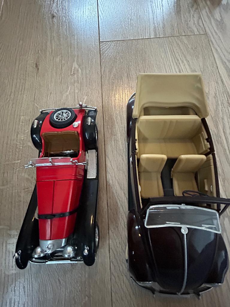 16 miniatuur oldtimers, Ophalen, Zo goed als nieuw, Auto, Overige merken