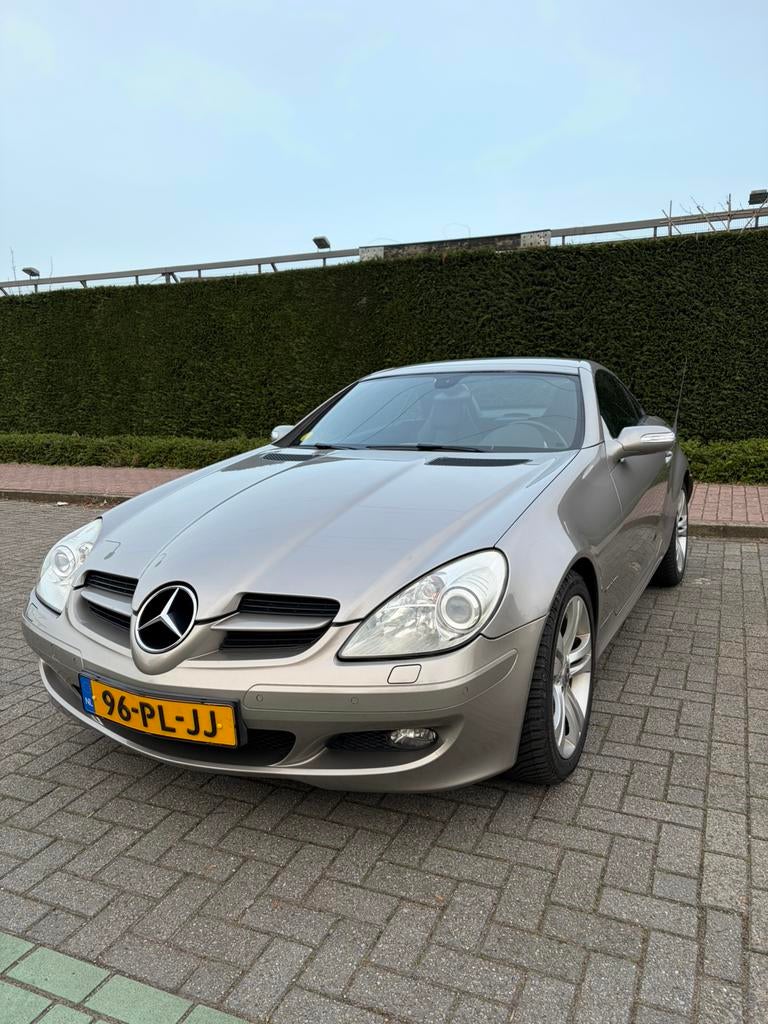 NAP Mercedes-Benz SLK 1.8 Slk200 AUT 2004, Auto's, Mercedes-Benz, Automaat, Achterwielaandrijving, 4 cilinders, Cabriolet