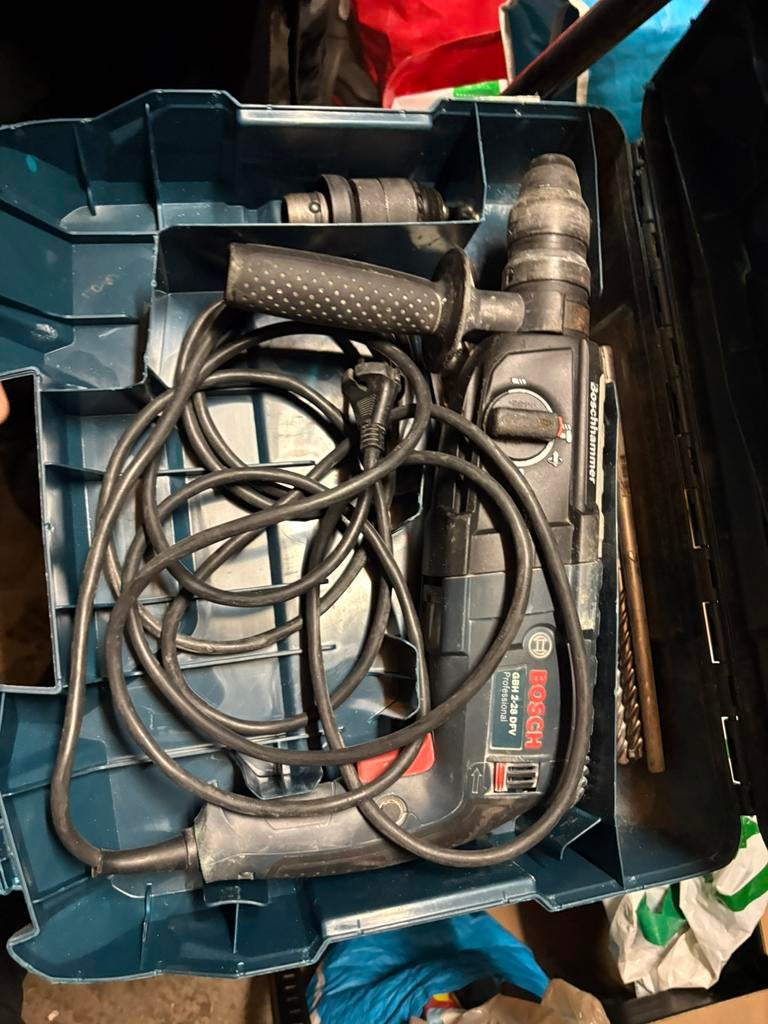Bosch GBH 2-28 DFV Professional boorhamer, Doe-het-zelf en Verbouw, Gereedschap | Boormachines, Ophalen, Zo goed als nieuw, Boor- en/of Breekhamer
