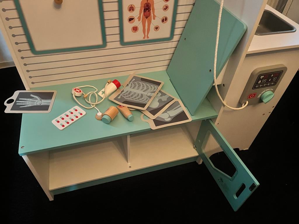 Dokterspraktijk speelset met toebehoren, Ophalen, Gebruikt, Ontdekken