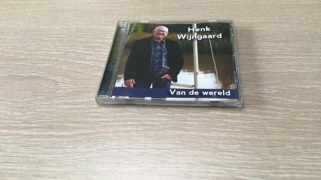 SUPER-CD VAN HENK WIJNGAARD: VAN DE WERELD, Ophalen of Verzenden, Zo goed als nieuw, Levenslied of Smartlap
