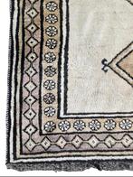 Handmade Persian nomad Carpet Qashqai Tribal 107x220cm, Gebruikt, 100 tot 150 cm, Onbekend, Ophalen of Verzenden