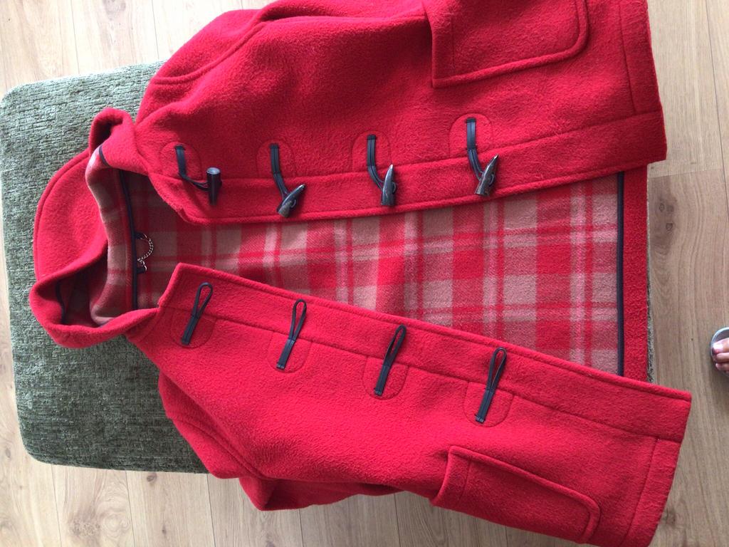 Schotse wollen coat, Ophalen of Verzenden, Zo goed als nieuw, Maat 38/40 (M), Rood