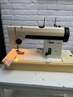 pfaff naaimachine, Hobby en Vrije tijd, Naaimachines en Toebehoren, Ophalen of Verzenden, Zo goed als nieuw, Naaimachine, Pfaff
