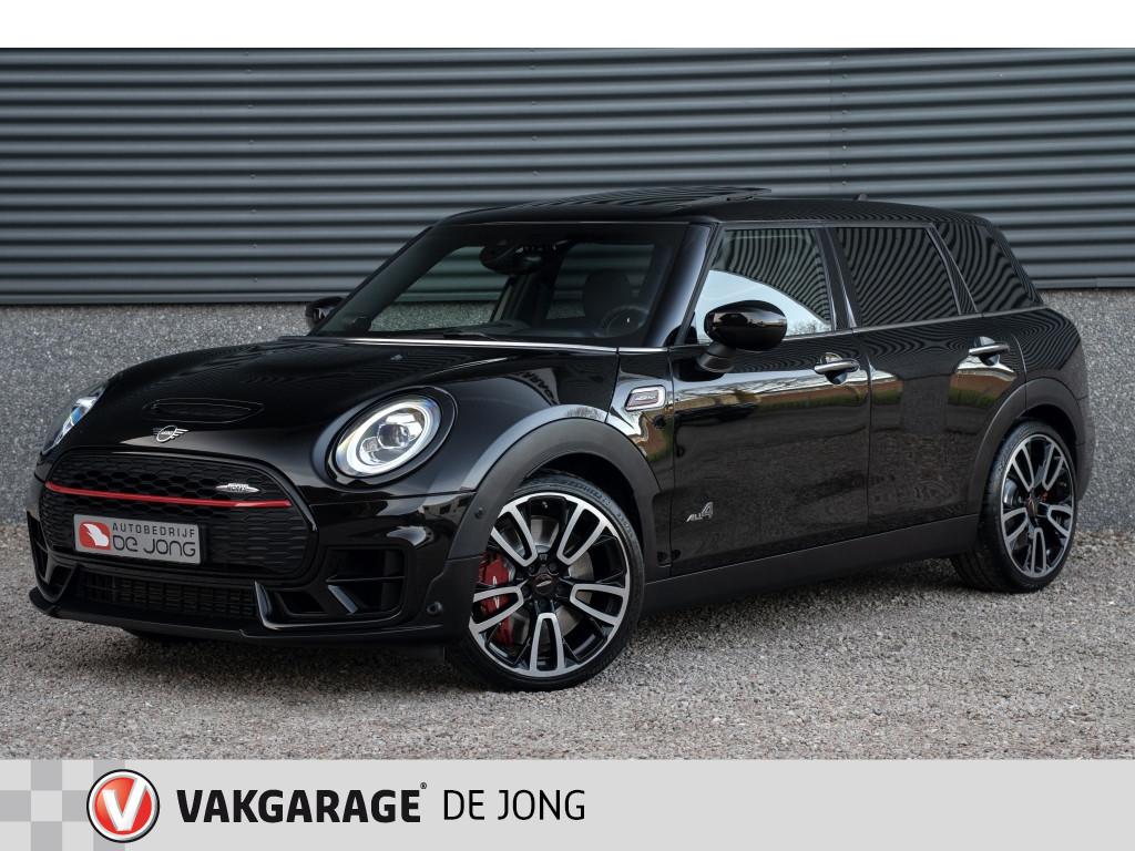 MINI Clubman JCW ALL4 306PK | NL Auto | full option | Pano |, Auto's, Mini, 1525 kg, Gebruikt, 4 cilinders, Zwart