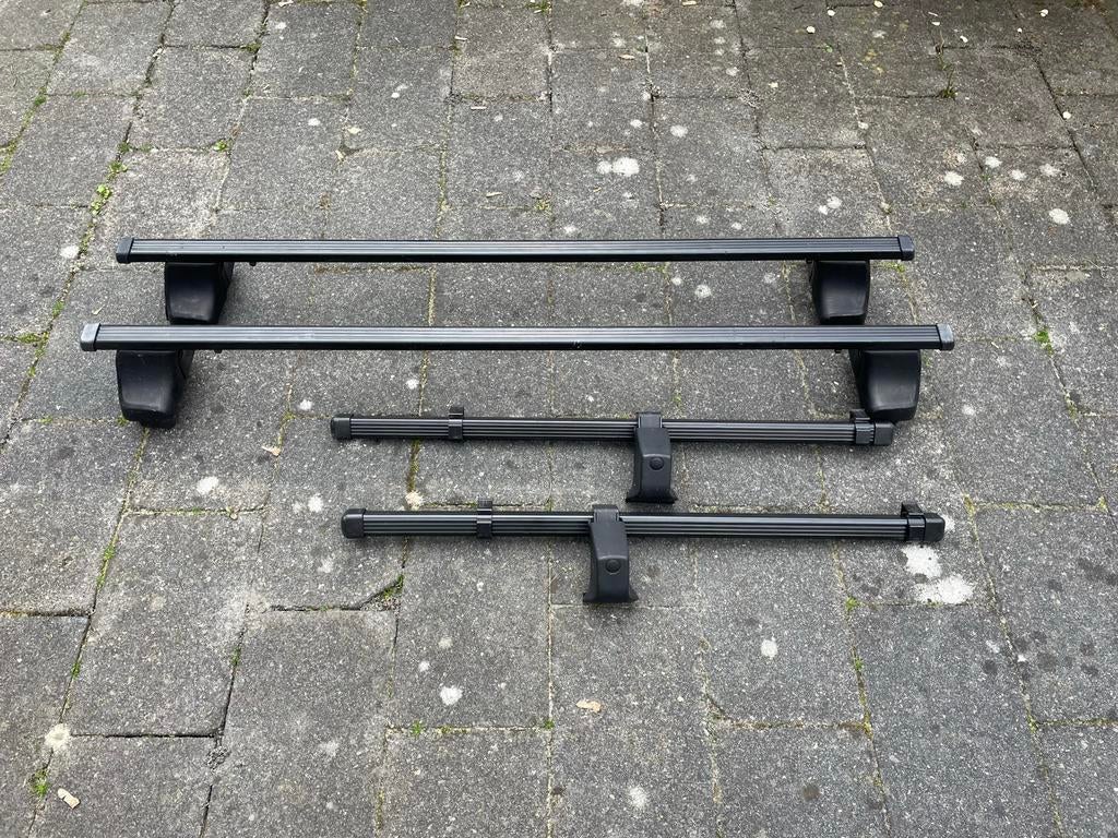 Thule dakdragerset 754, 774, 1496 en squarebar 118, Ophalen, Gebruikt