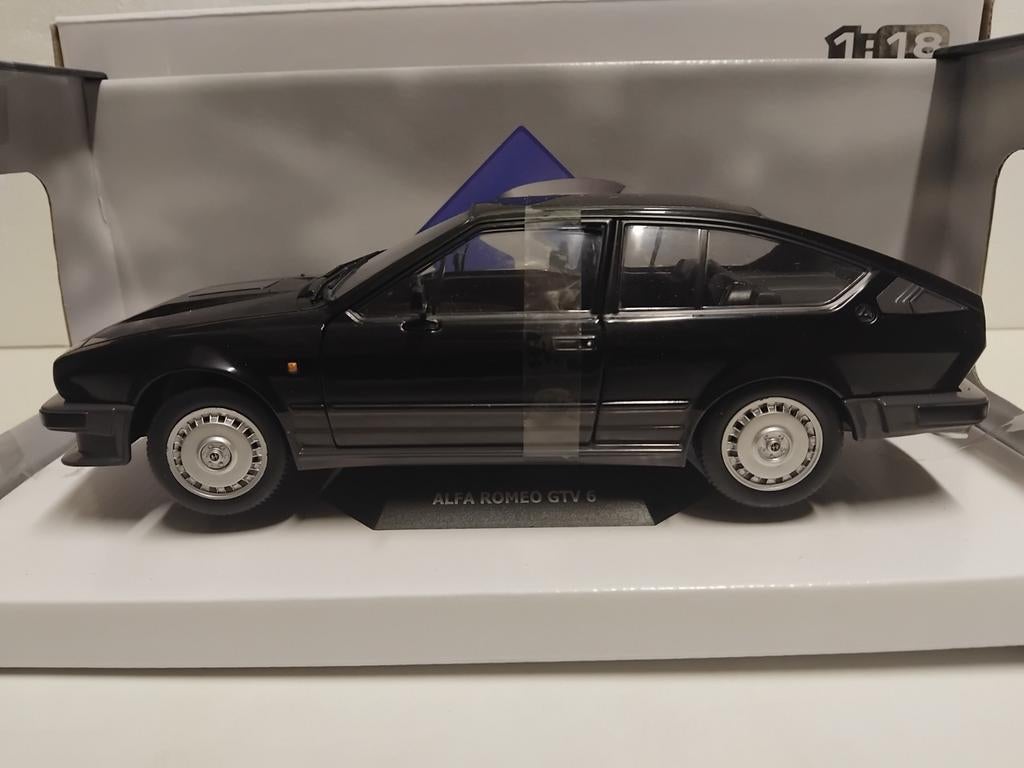 Alfa Romeo GTV 6 zwart 1984 black editie Solid 1:18 KRD, Ophalen of Verzenden, Zo goed als nieuw, Auto, Solido