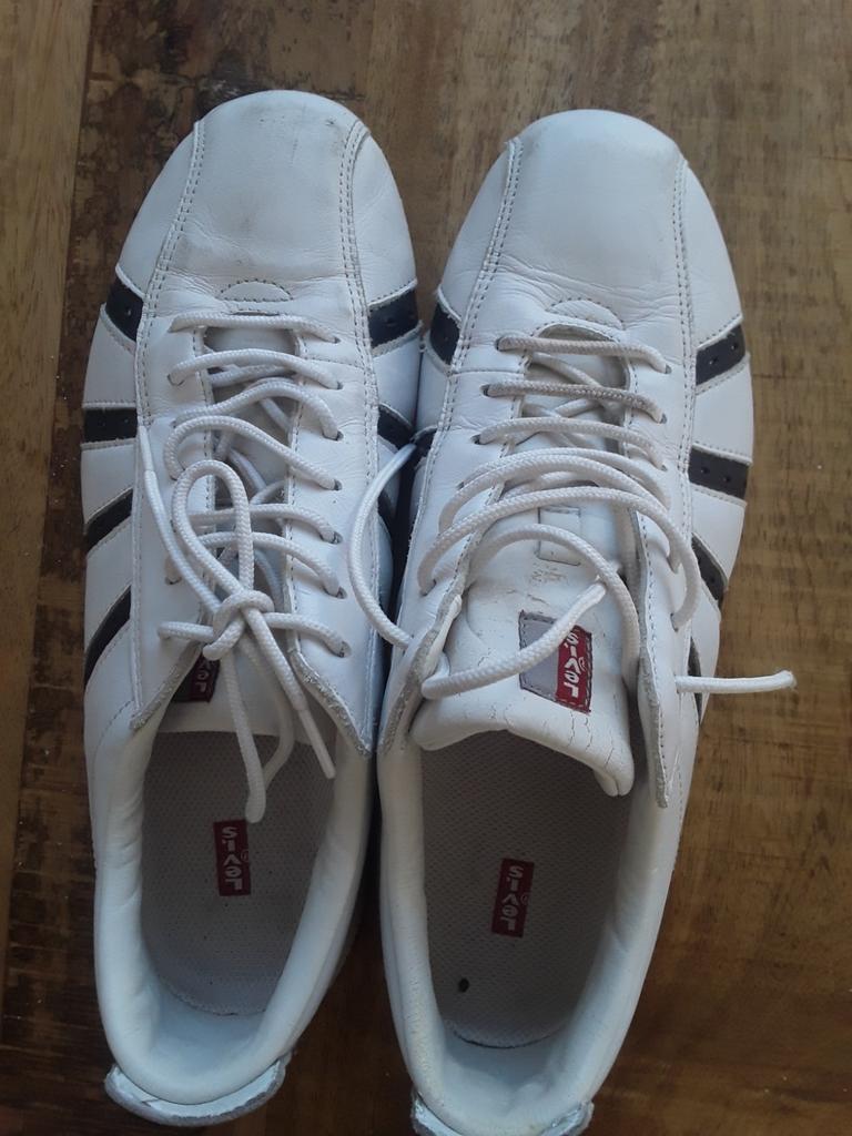 Gympen van Levi,s maat 41, Ophalen of Verzenden, Zo goed als nieuw, Wit, Sneakers of Gympen