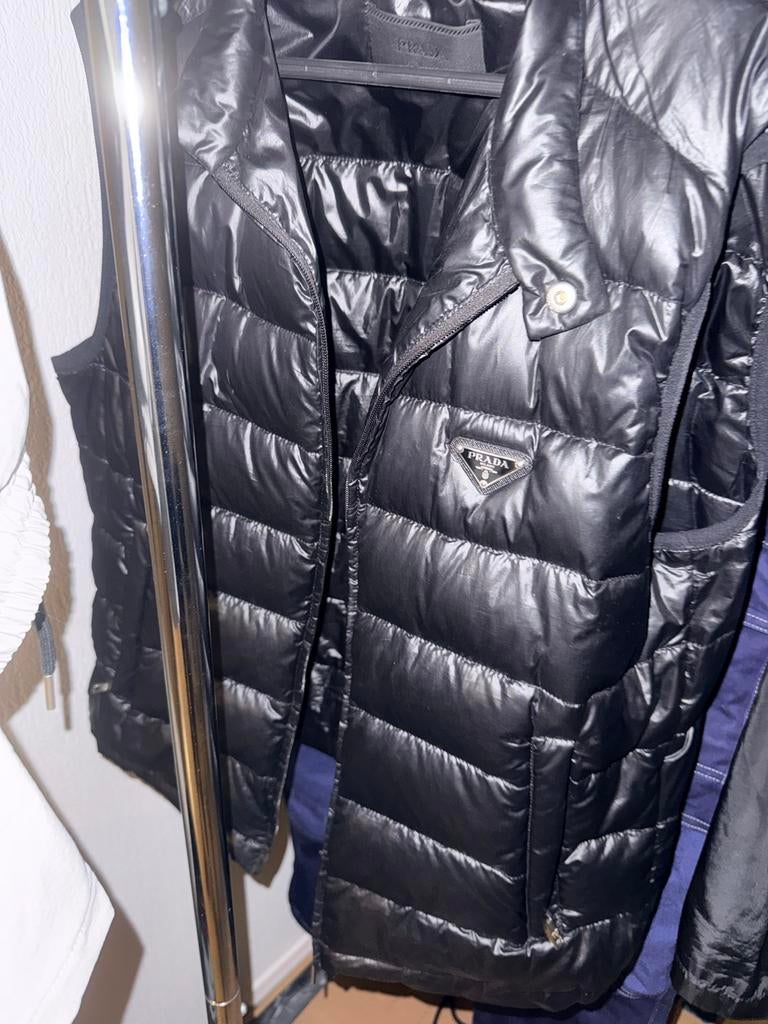 Originele Prada Bodywarmer Maat 52, Kleding | Heren, Bodywarmers, Ophalen of Verzenden, Zo goed als nieuw, Maat 52/54 (L), Zwart