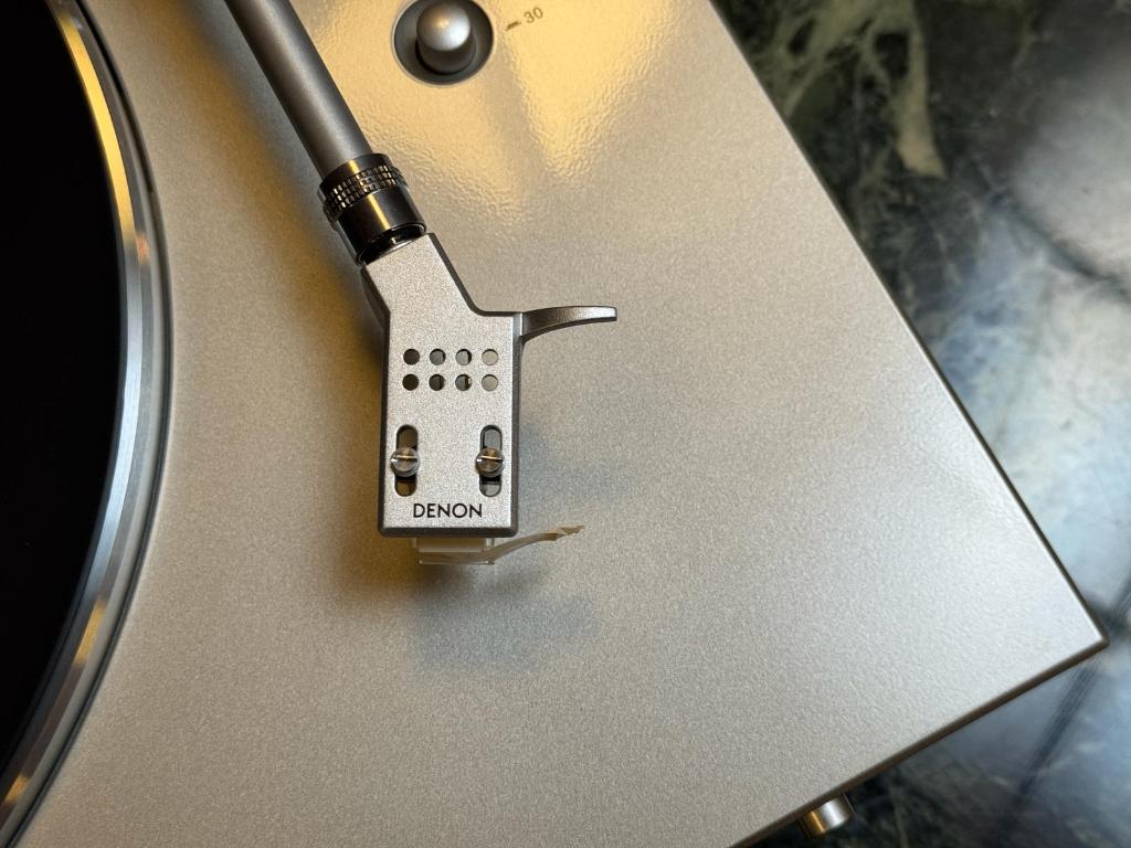 Denon DP-300F B-stock model, Ophalen of Verzenden, Nieuw, Platenspeler, Overige merken