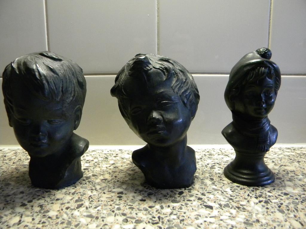 BORSTBEELD JE, 4 VERSCHILLENDE, BUSTE LEUK VOOR VITRINEKAST, Antiek en Kunst, Kunst | Beelden en Houtsnijwerken, Ophalen of Verzenden