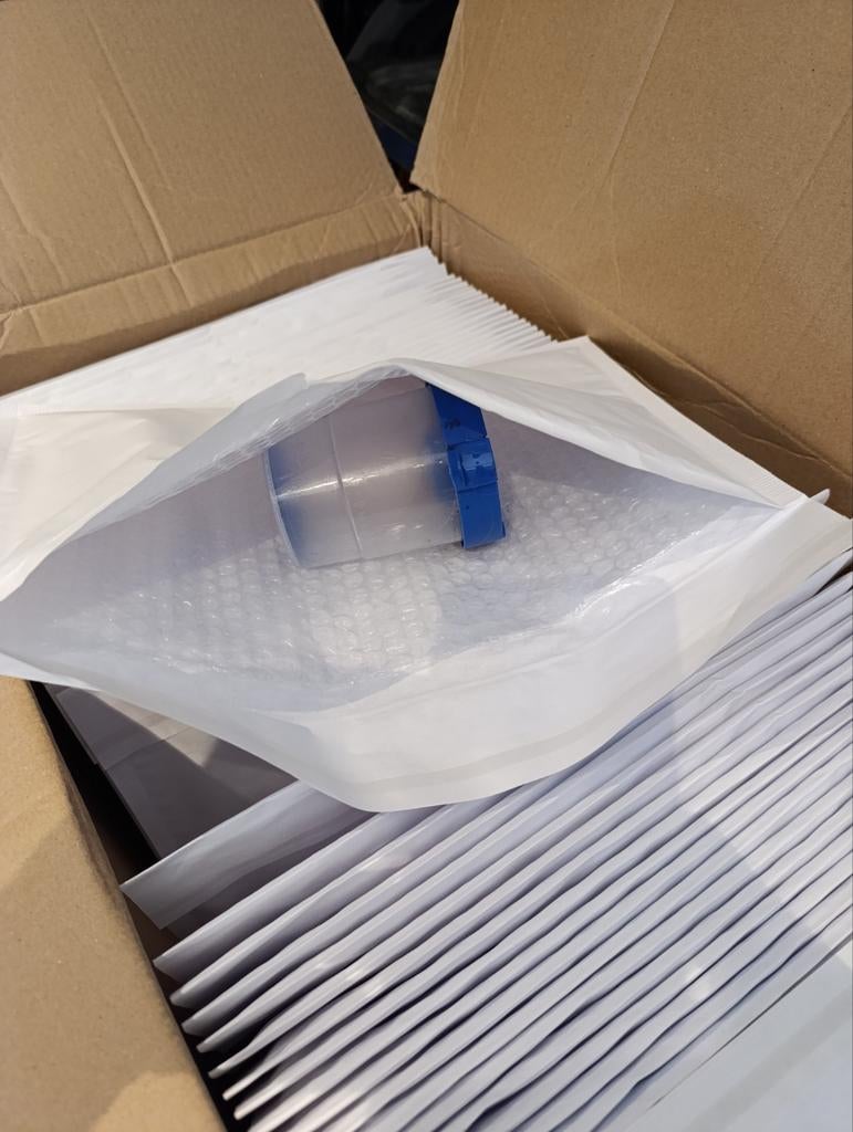 500 Luchtkussen enveloppen 25x36cm - Wit, Ophalen of Verzenden