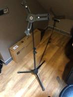 IPad houder K&M met statief, Ophalen, Zo goed als nieuw, Muziekstandaard, Overige instrumenten